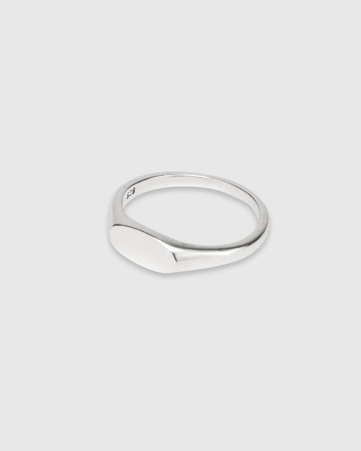 Idyl Signet Ring