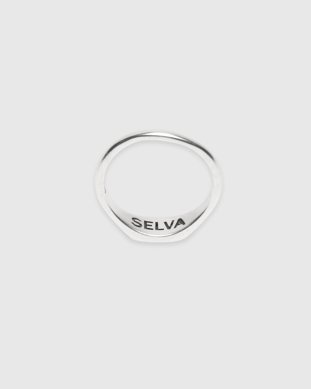 Idyl Signet Ring