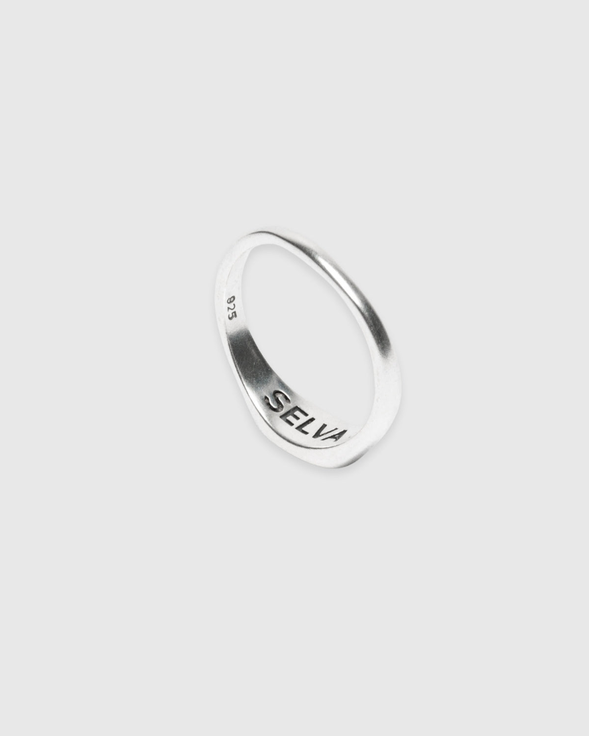 Idyl Signet Ring