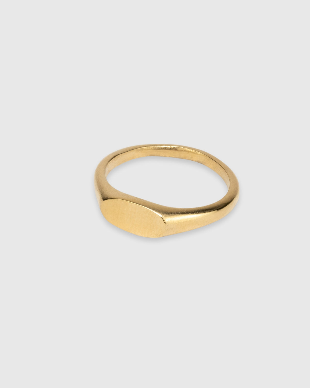 Idyl Signet Ring - 14k Solid Gold