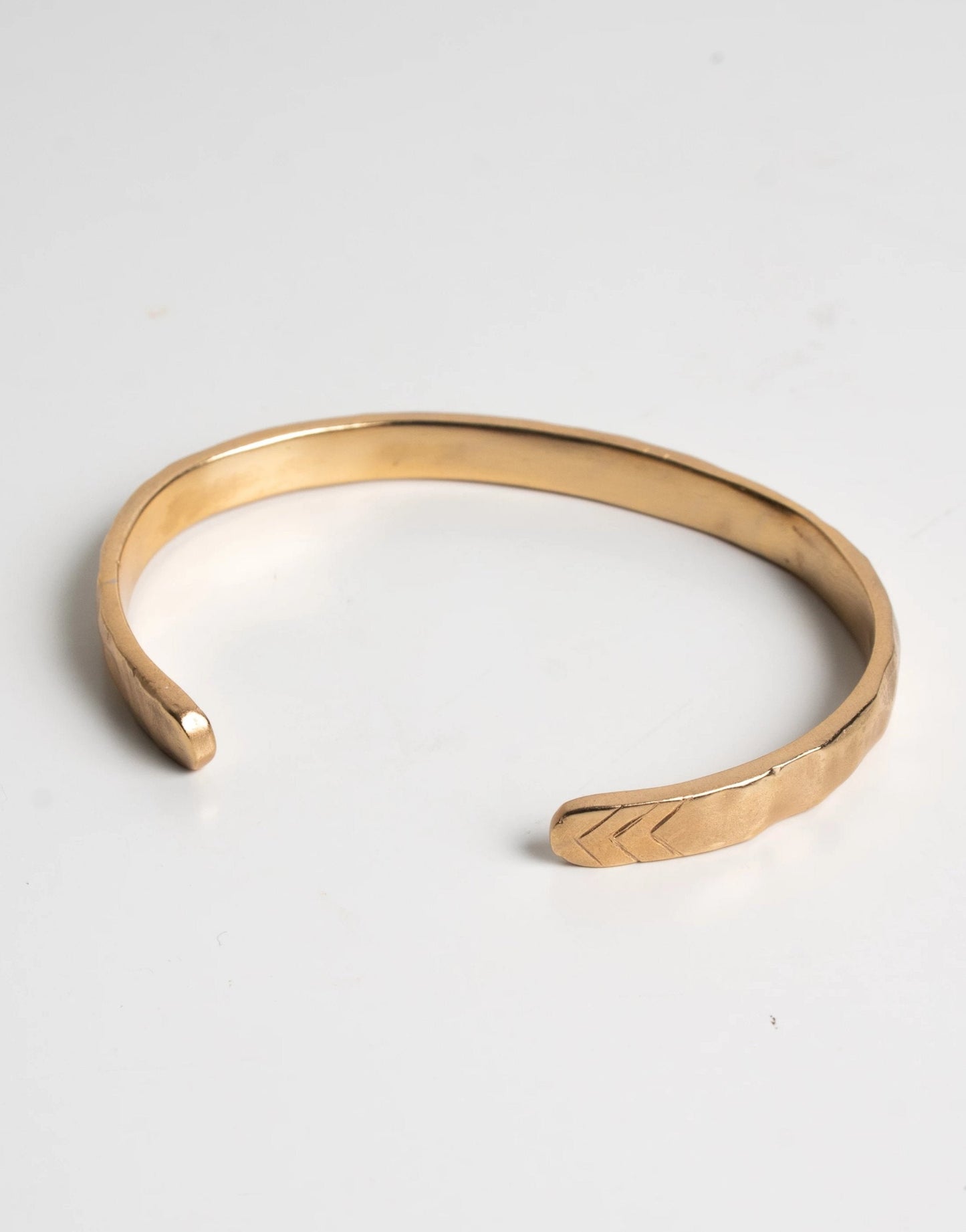 Rugged Cuff (Women's)