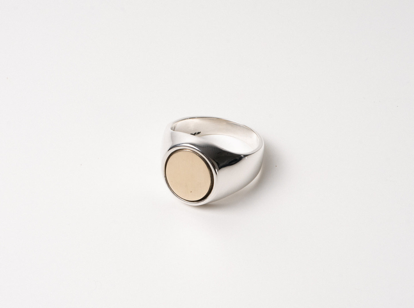 Oval - Gold Top