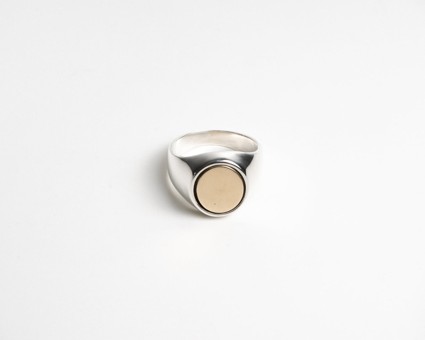 Oval - Gold Top
