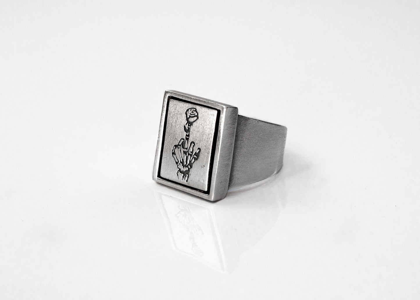 Rectangle - Rose Finger