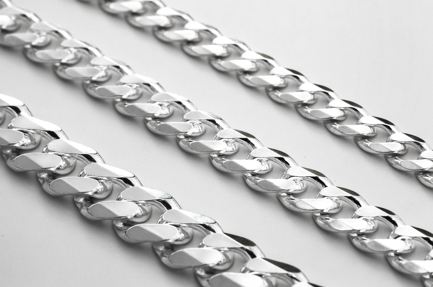 Curb Bracelet M