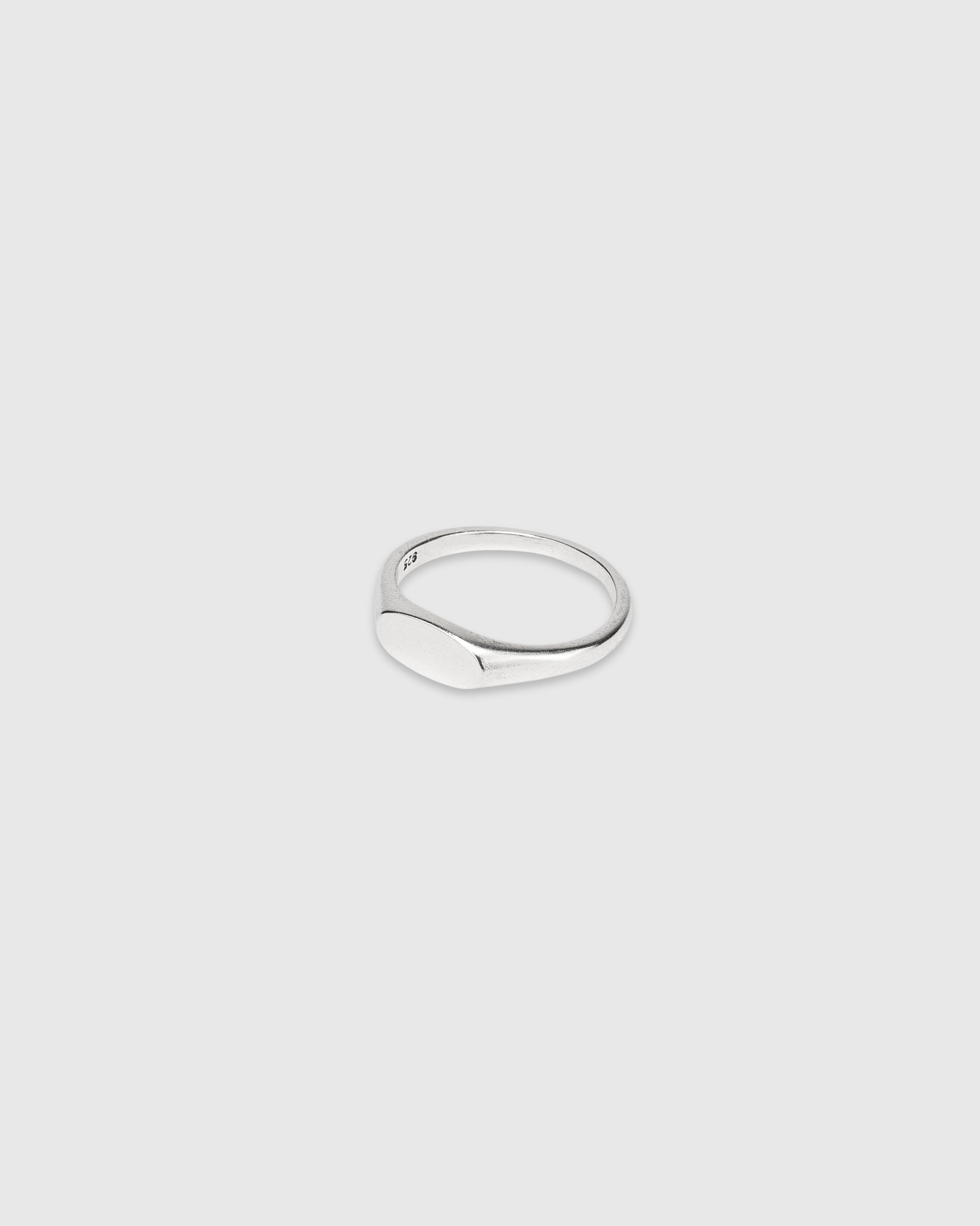 Idyl Signet Ring