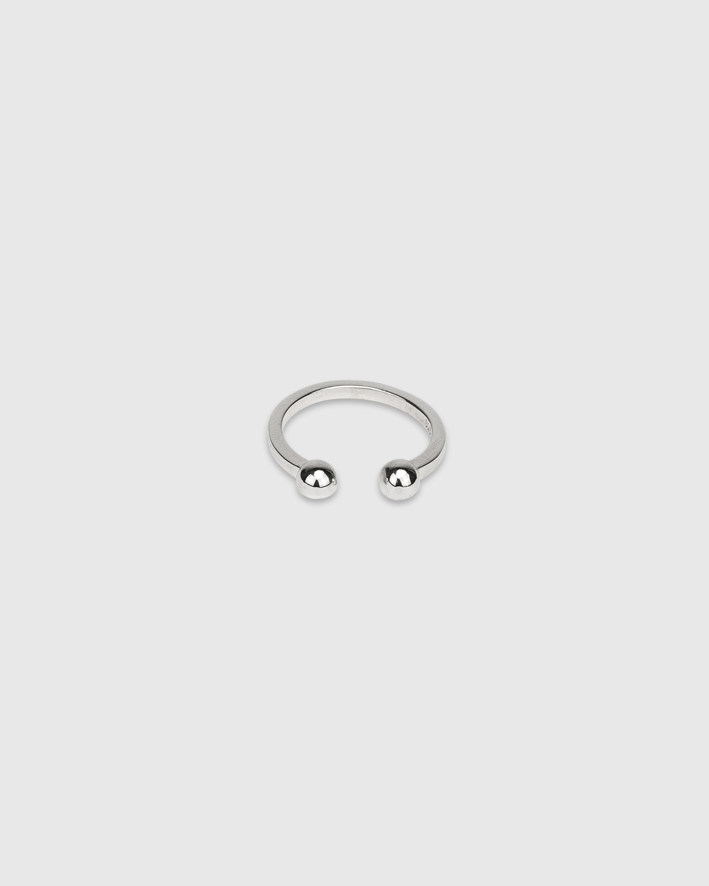 Claire Ring